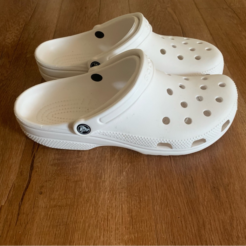 Men’s Size 12 White Crocs